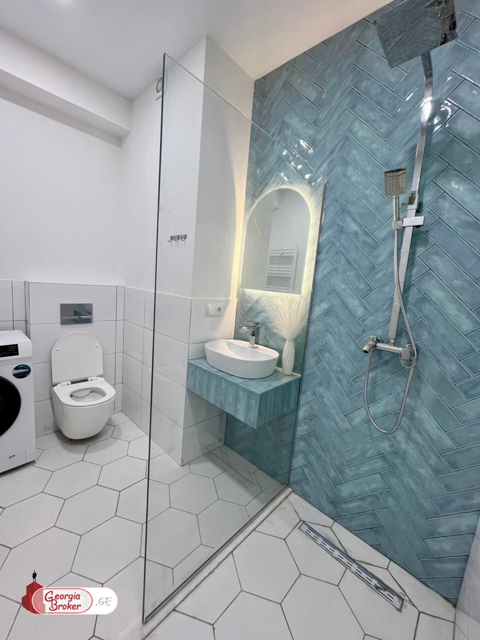 იყიდება ახალი გარემონტებული 2 ოთახიანი ბინა